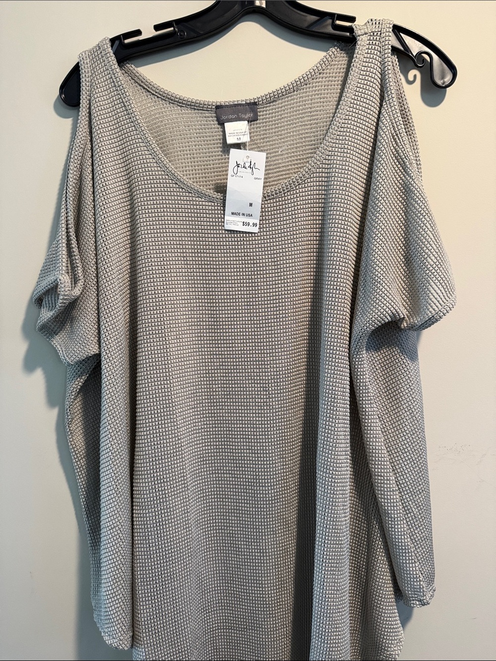 Jordan Taylor Light Gray Off-Shoulder Waffle Knit Sweater